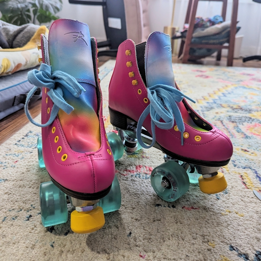Riedell orbit pink women's 6 roller skates